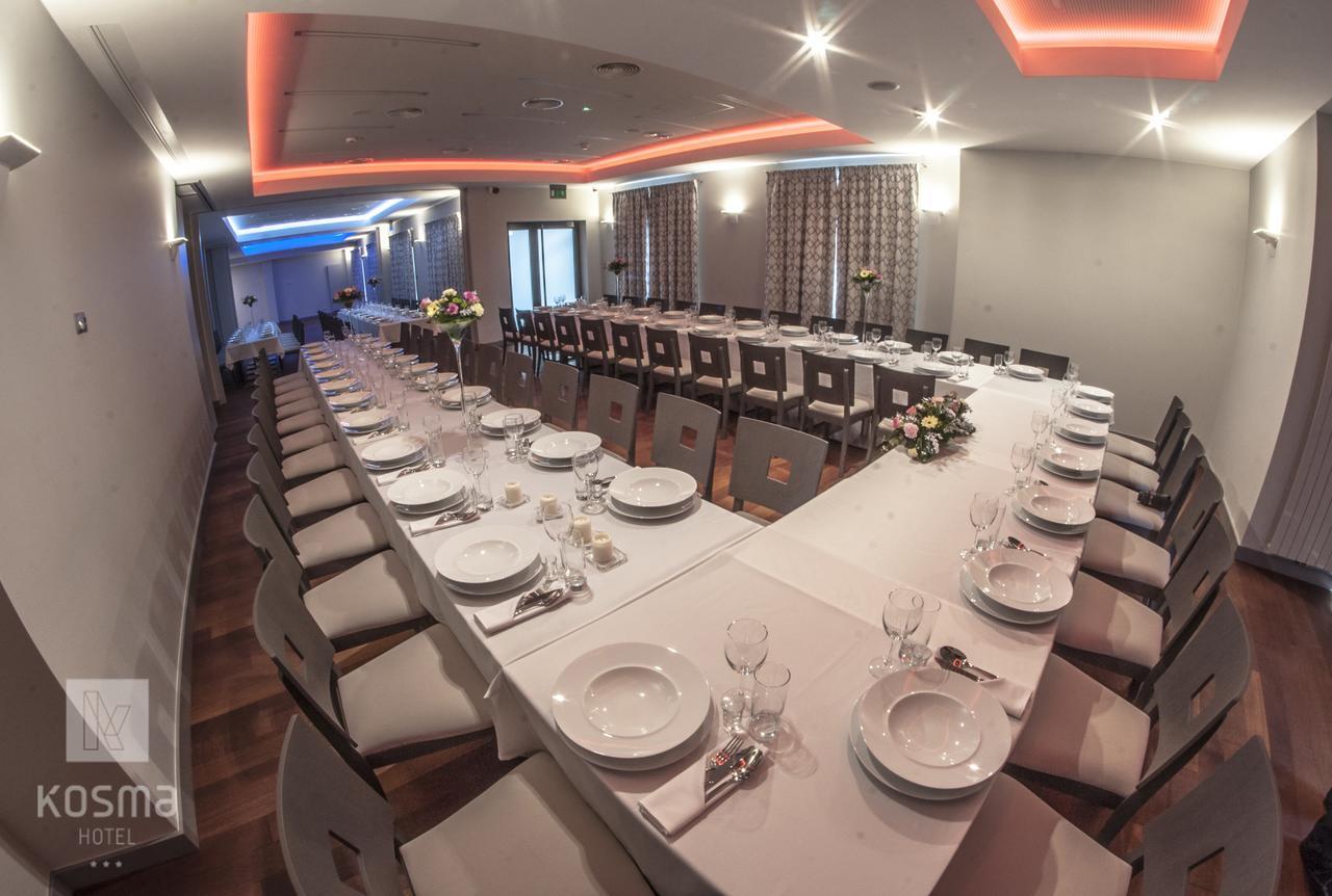 Hotel Kosma Kozmin Экстерьер фото